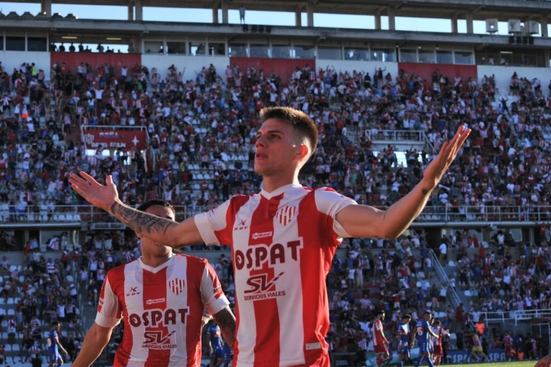 Me cansé de putearlo en sus peores momentos, y me pone feliz que me cerró el orto. Con ustedes, señor 10