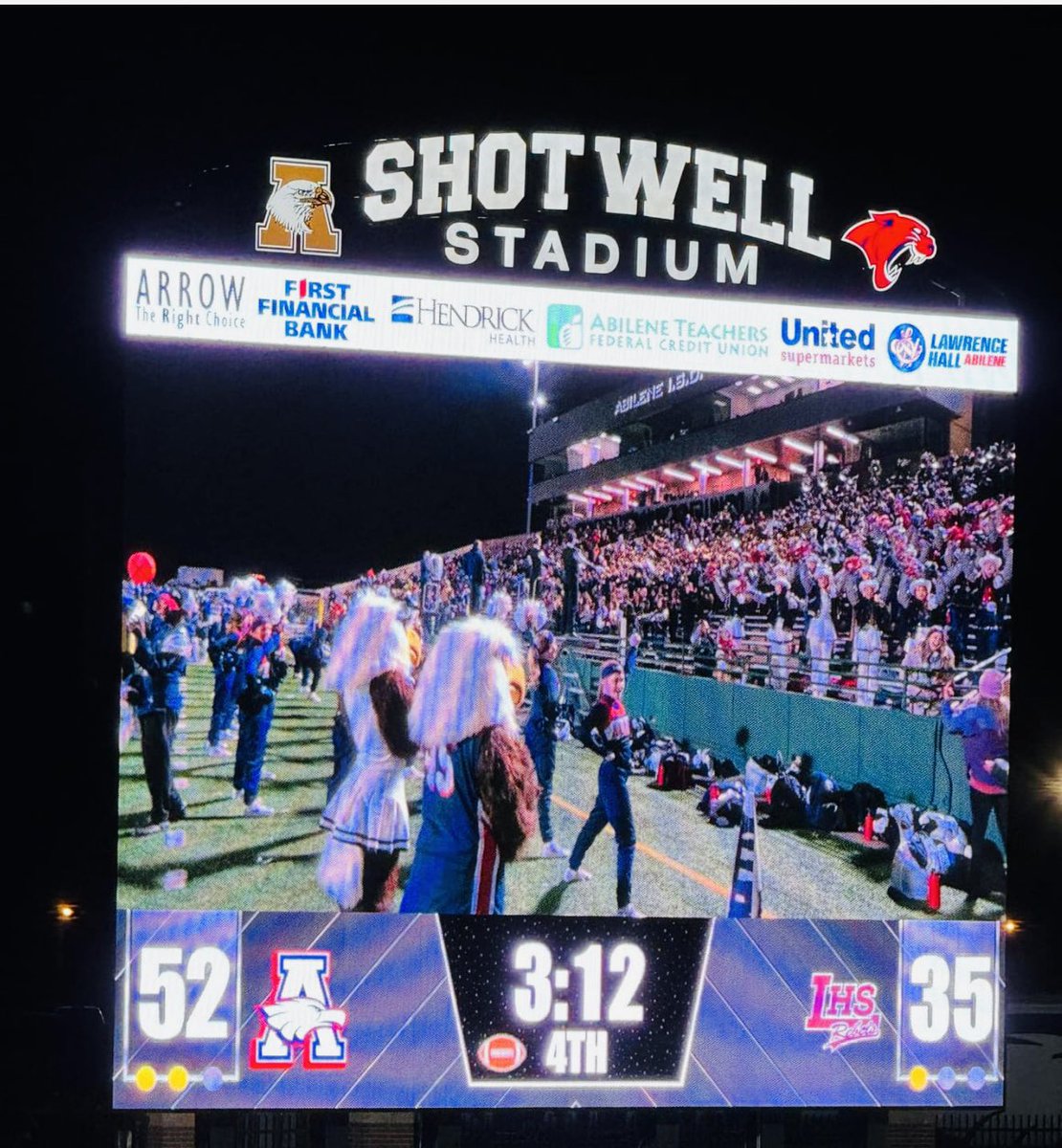 alleneaglesfb's tweet image. ROUND 4‼️

Thank you to our community &amp;amp; @AllenBand for your support and energy. We can’t thank you enough!!

#BTB | #DLTEGH