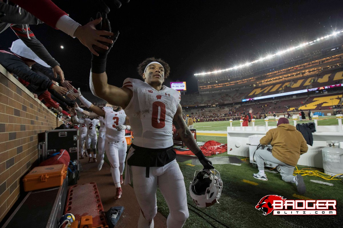 Jon McNamara (@mcnamararivals) on Twitter photo In (celebration) photos: #Badgers bringing Paul Bunyan's Axe back to #Wisconsin, through the lens of @Badger_Blitz photographer <a href="/dsanger88/">Dan Sanger</a>
wisconsin.rivals.com/news/in-celebr⦠In (celebration) photos: #Badgers bringing Paul Bunyan's Axe back to #Wisconsin, through the lens of @Badger_Blitz photographer <a href="/dsanger88/">Dan Sanger</a>
wisconsin.rivals.com/news/in-celebrā¦