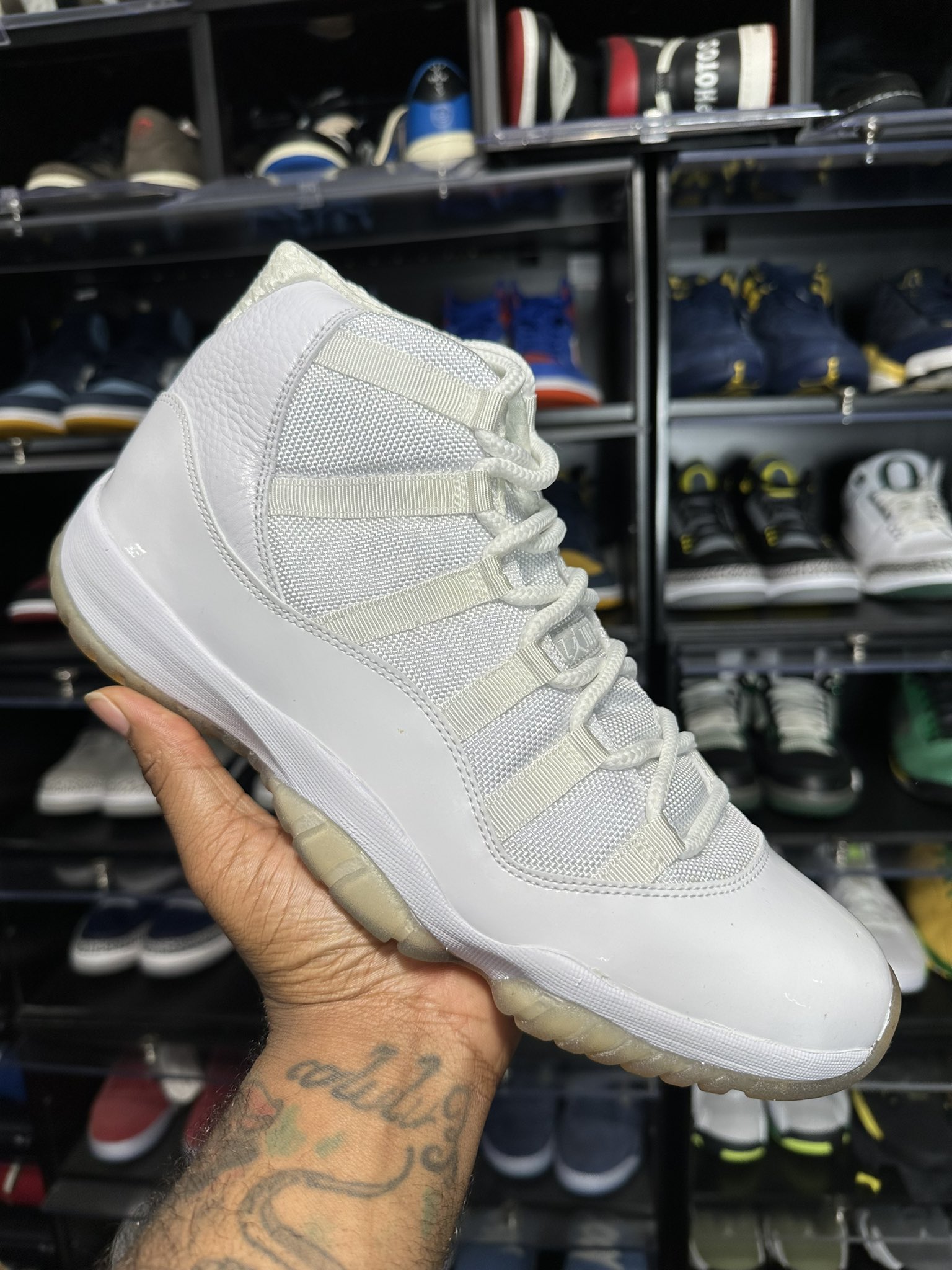 Jordan 11 retro silver anniversary online