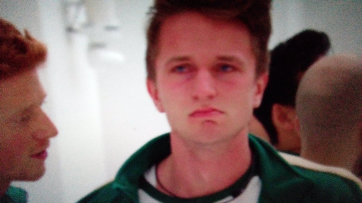 Didi409's tweet image. Melodramatic 
#SquidGameTheChallenge