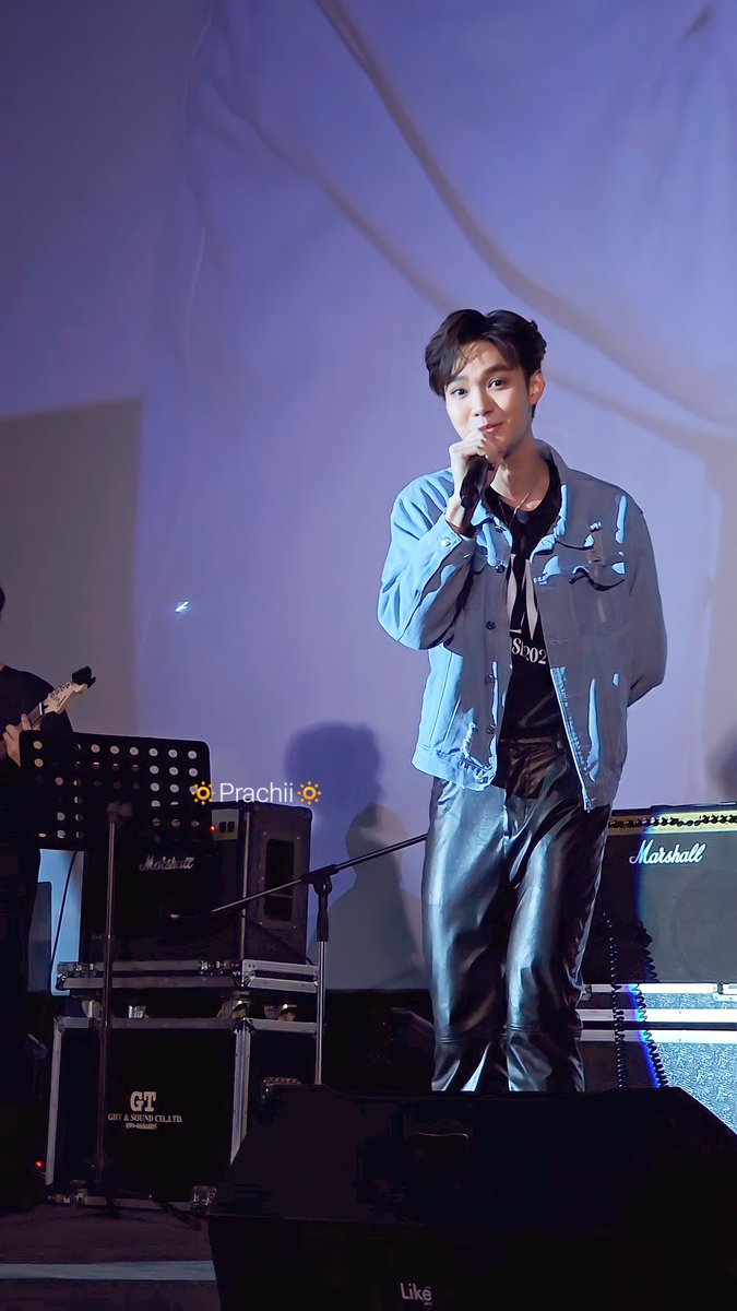 Nutrixoo's tweet photo. ทุกครั้งที่หันมามองกล้อง คือจะตุยมากๆ เก็บอาการแบบสุดๆ🤣😍 #ssaintntp #presaint #พรีเซ้นต์
#tlmshowcase #toryoddentertainment https://t.co/lDnBOjtOUd