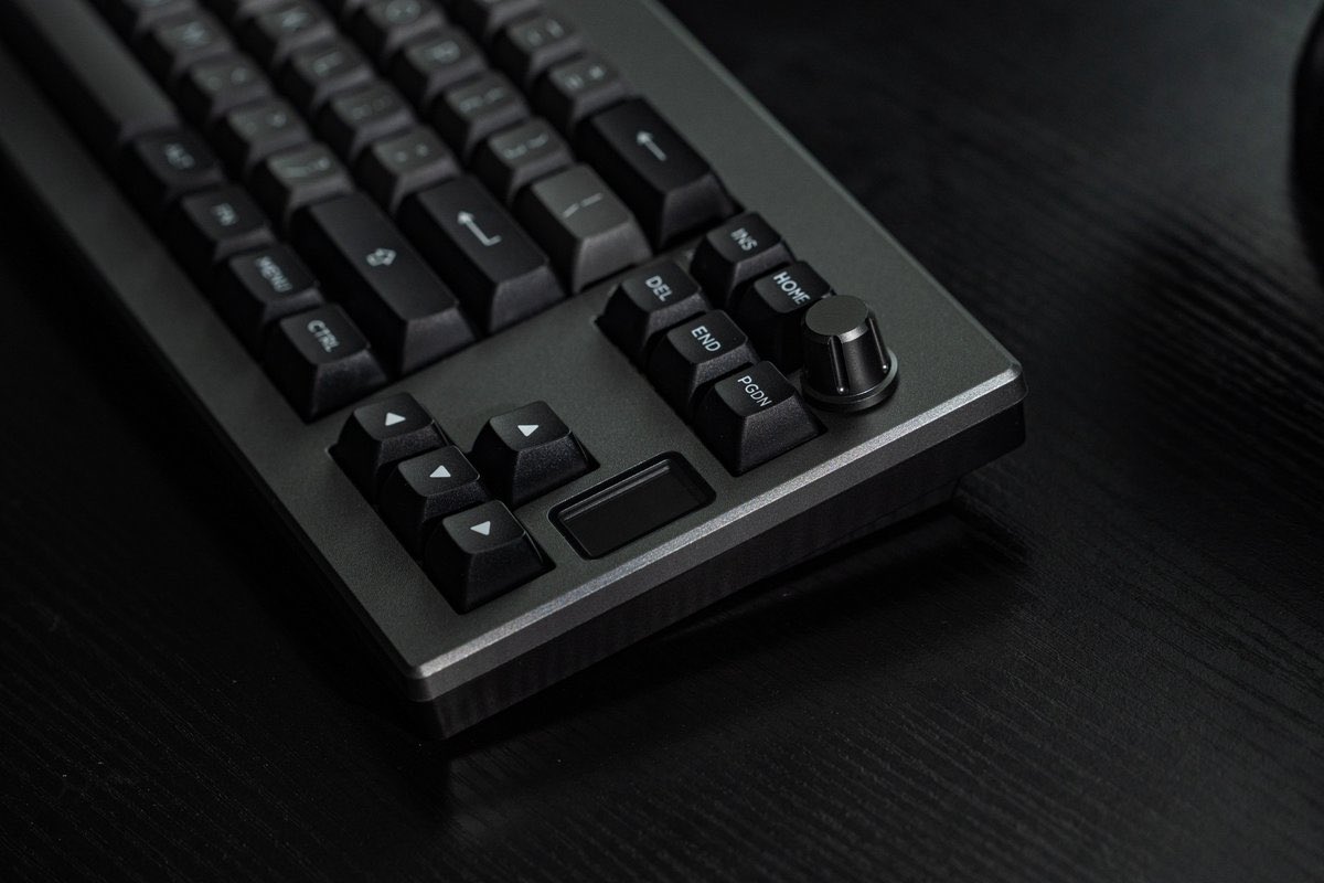 epomaker's tweet image. ブラックフライデー歓呼💥💥

◤EPOMAKER Shadow-Xゲーミングキーボード◢  

ビッグニュース 大注目
🅾️🈹🈹20%‼️
&amp;lt;10336で入手‼️&amp;gt;
-----------
下記までチェックしてみて下さい♪   
Amazon：amazon.co.jp/dp/B0C9Q5X5KD

#BlackFriday #epomaker #shadowx  #keyboard  #keycaps #ブラックフライデー