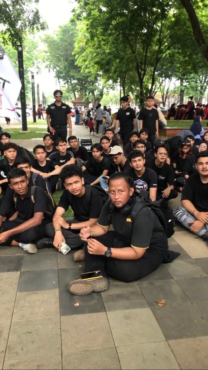 umbohhhhh's tweet photo. ketemu adenya beneran ajg @skuttleboo https://t.co/jhca9I6dXK