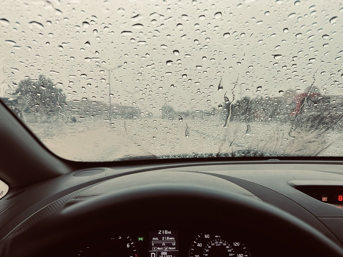 اللَّهُمَّ إِنِّي أَسْأَلُكَ عِلْمًا نَافِعًا، وَرِزْقًا طَيِّبًا، وَعَمَلًا مُتَقَبَّلًا