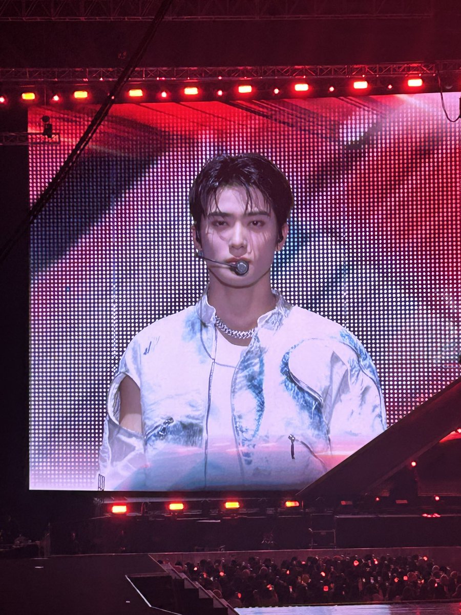 yunotized's tweet photo. jaehyun for the last day of the unity!! 🤍_🤍 https://t.co/o7WHjHrlNG