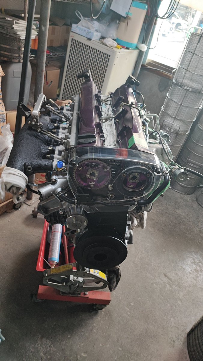 ero_syacho's tweet image. いい26の日
ほぼ完成してるのですが
載せ換えの準備を・・・
#いい26の日 
#ステージア260RS
#WGNC34