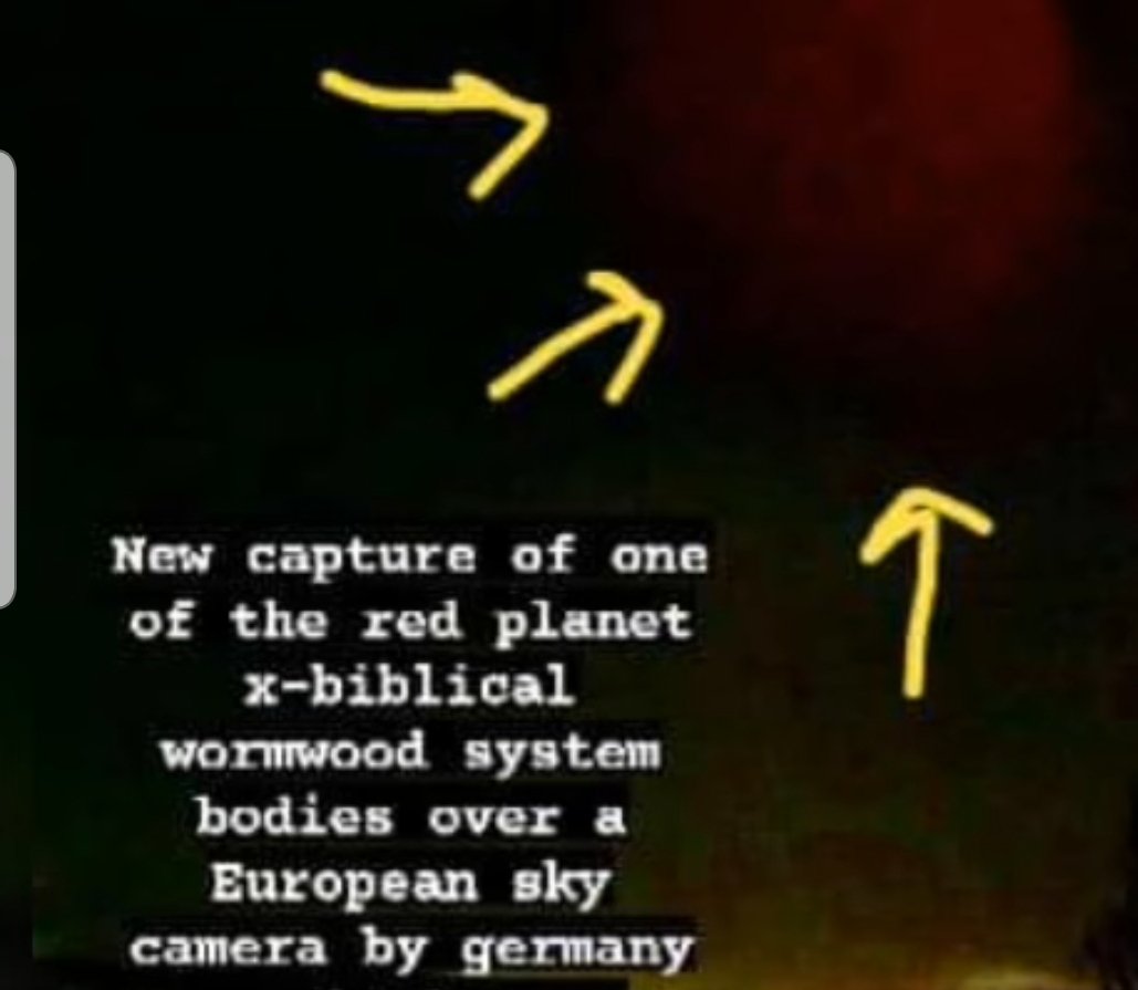 DemiPotvin's tweet image. Red skies witnessed and filmed again in China. I wonder if they have their own @elonmusk launching rockets lol #POLESHIFT #TWOSUNS #THREESUNS #NIBIRU #WERISENOW