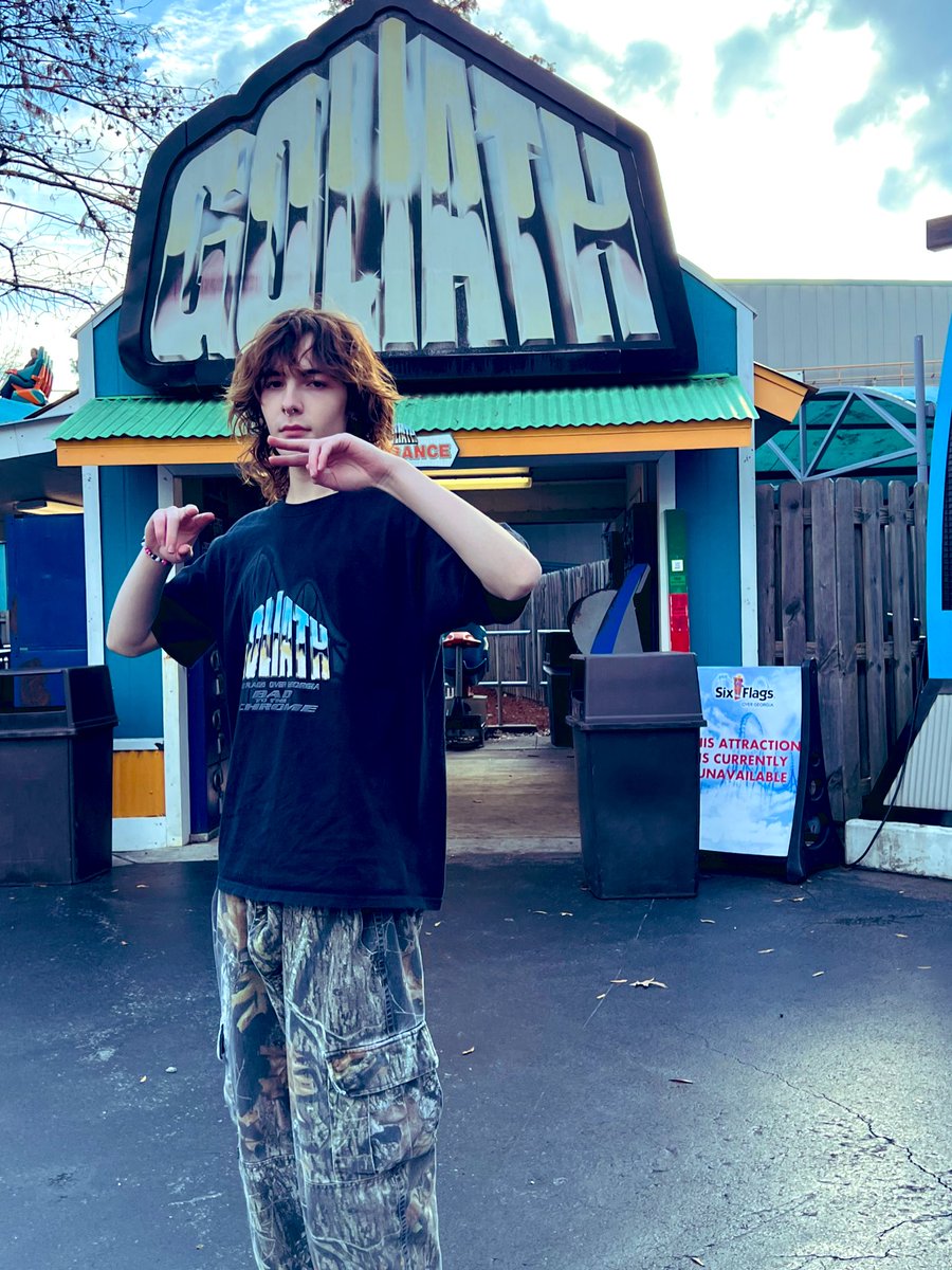 forsurealive's tweet image. goliath #atl #repostforrepost 😉