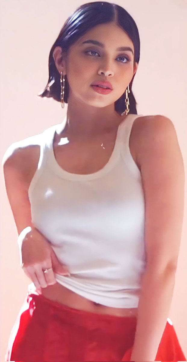 saranghaemeng's tweet photo. So sexy

@mainedcm #MaineMendoza 

ctto: @AAArtists_ https://t.co/0HaUTDXErw