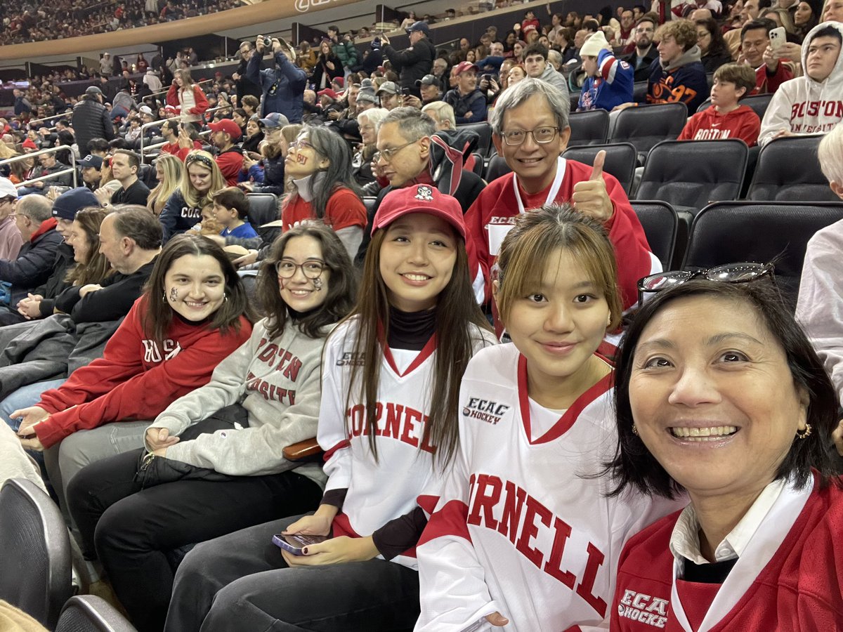 Family Feud; Cornell vs BU !!!#redhothockey @WeillCornell @Cornell