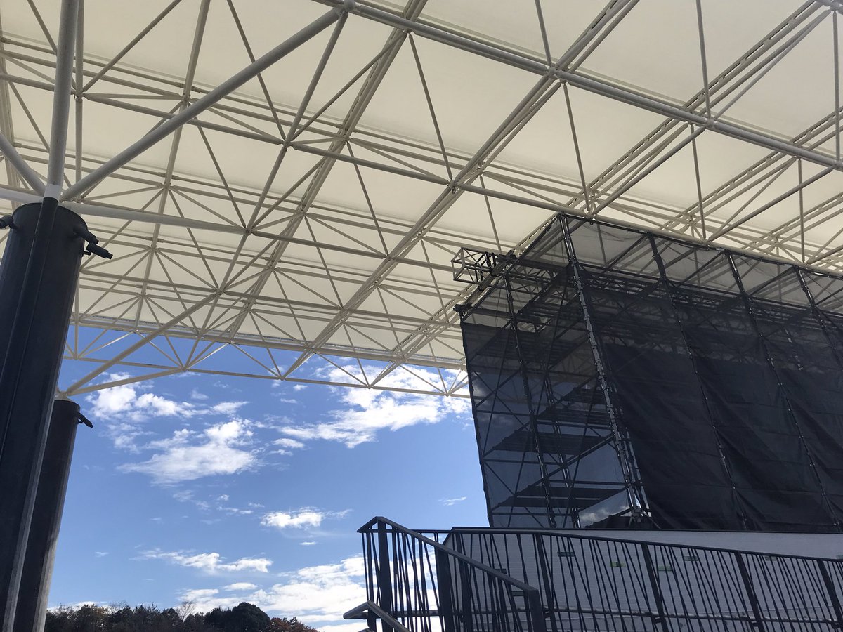 ステージ裏。

メインステージ楽しかった✨