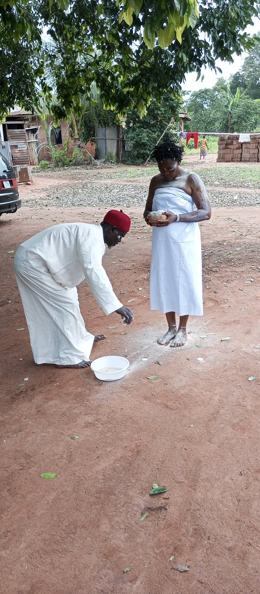 washington39293's tweet photo. African Religion Initiation
Africa is a continent of 54+ countries, and her children are global. There is no one African spiritual tradition. Our ancestors who were trafficked in "The New World" hid the secrets of our orishas, abosom, lwas, álúsí, and god/desses behind saints. https://t.co/05FgHXWhCA