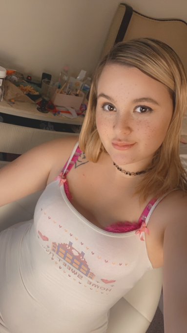 I&rsquo;m backkkk https://t.co/5m8Wvd1DKq<a href="/tag/memes2020"class="tags"><span>#memes2020</span></a>