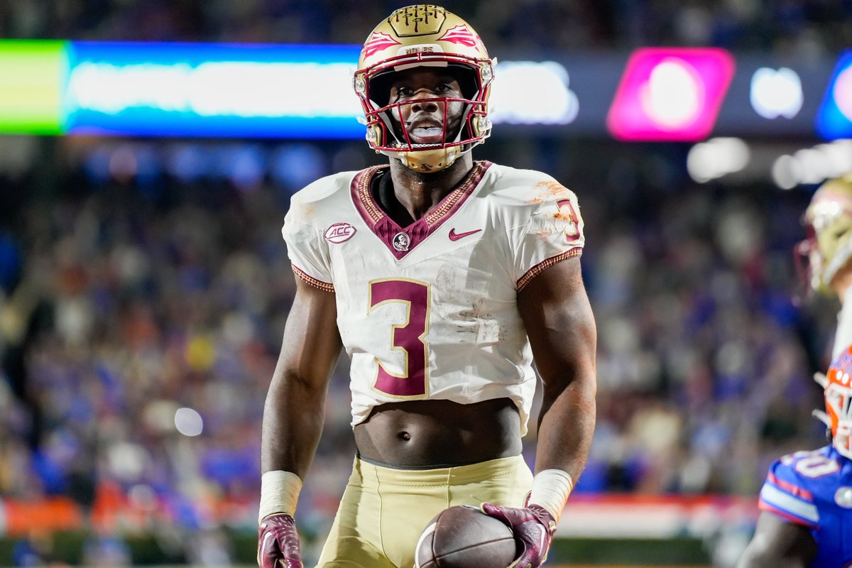 TomahawkNation's tweet photo. For the seventh time in school history -- #FSU finishes the regular season undefeated and untied.

UF finishes the year 5-7, its second straight losing season under Billy Napier

https://t.co/8IS4deWthc https://t.co/5eywOd9M2z