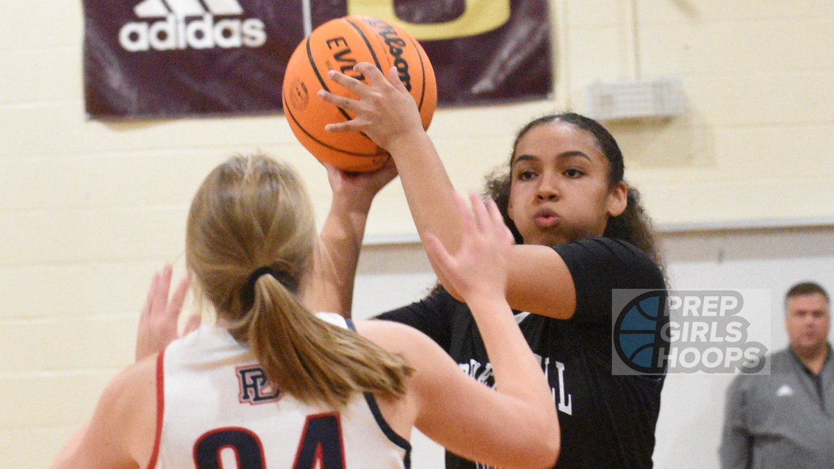 JDHoopsGuy's tweet photo. ➡️@akwbb is now 3-0 after defeating Providence Day 50-35 today. Very impressed by amount of backcourt depth this team has featuring Molly Burns, Karly Glahn, Layla Mapp and Skyler Fleck. @PGH_NC https://t.co/ujwsed3cZU