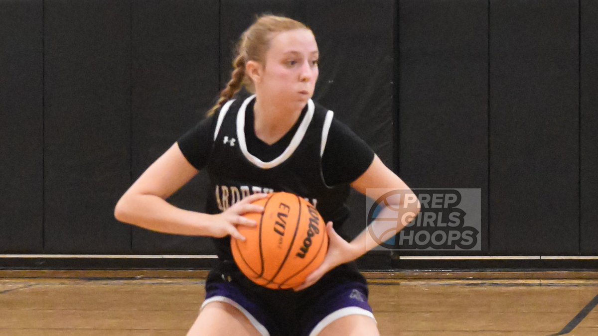 JDHoopsGuy's tweet photo. ➡️@akwbb is now 3-0 after defeating Providence Day 50-35 today. Very impressed by amount of backcourt depth this team has featuring Molly Burns, Karly Glahn, Layla Mapp and Skyler Fleck. @PGH_NC https://t.co/ujwsed3cZU