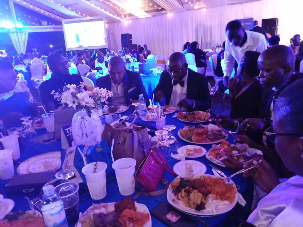 SondeRotary's tweet photo. Kudos to RC Sonde for a strong presence at the TRF Dinner last night! Special thanks to our models for participating in this fantastic event organized by D9213 & D9214. Your commitment to Rotary's initiatives shines bright! 💙🌐 #RCSSupports #TRFDinner #RotaryImpact https://t.co/EsZqxw00B0