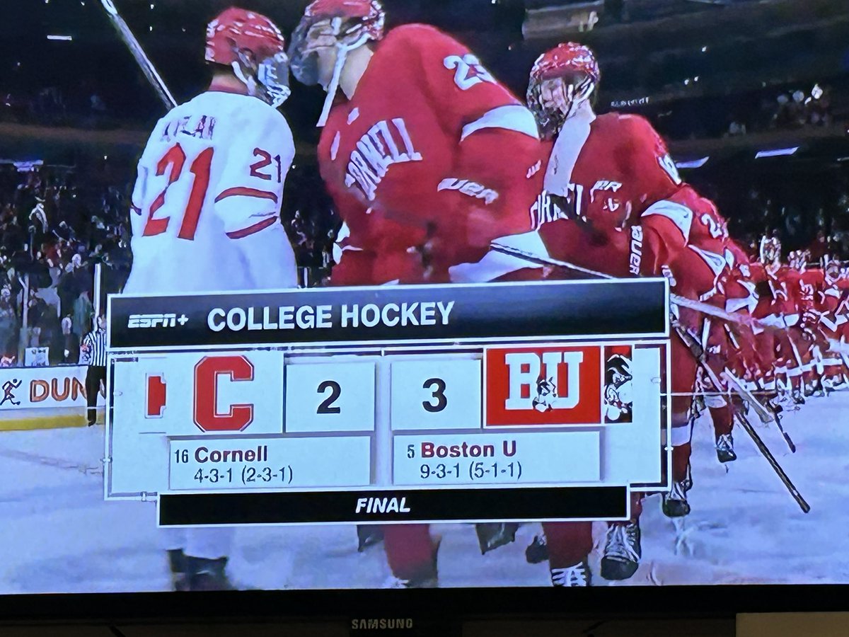 Pretty embarrassing night all around for the @ESPNPlus graphics people. This is what they’re showing moments after an amazing 2-1 victory by @CornellMHockey. #LetsGoRed #YellCornell