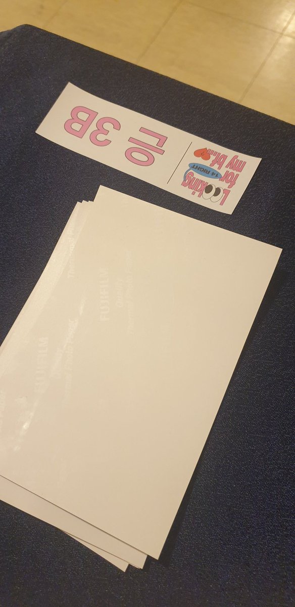 아주소량이에요 엎어놓은거 가져가주심감사합니다..스르륵