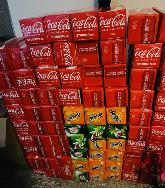 Drip_AIO's tweet photo. Throwback to one of our craziest moments not too long ago. Would love to share more but we can't just let anyone not part of our community get them. Success isn't just about getting the huge things, little things can also add up.  Join us now and these may all be yours.  #Discounts #Food #MONEY
