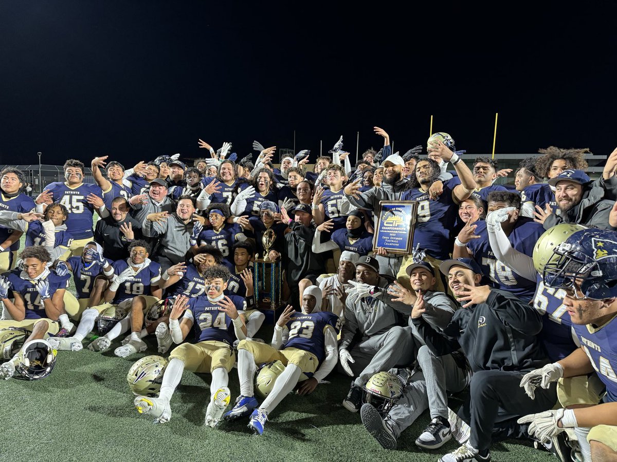 latsondheimer's tweet photo. Champs. https://t.co/fpGiaXcUzI