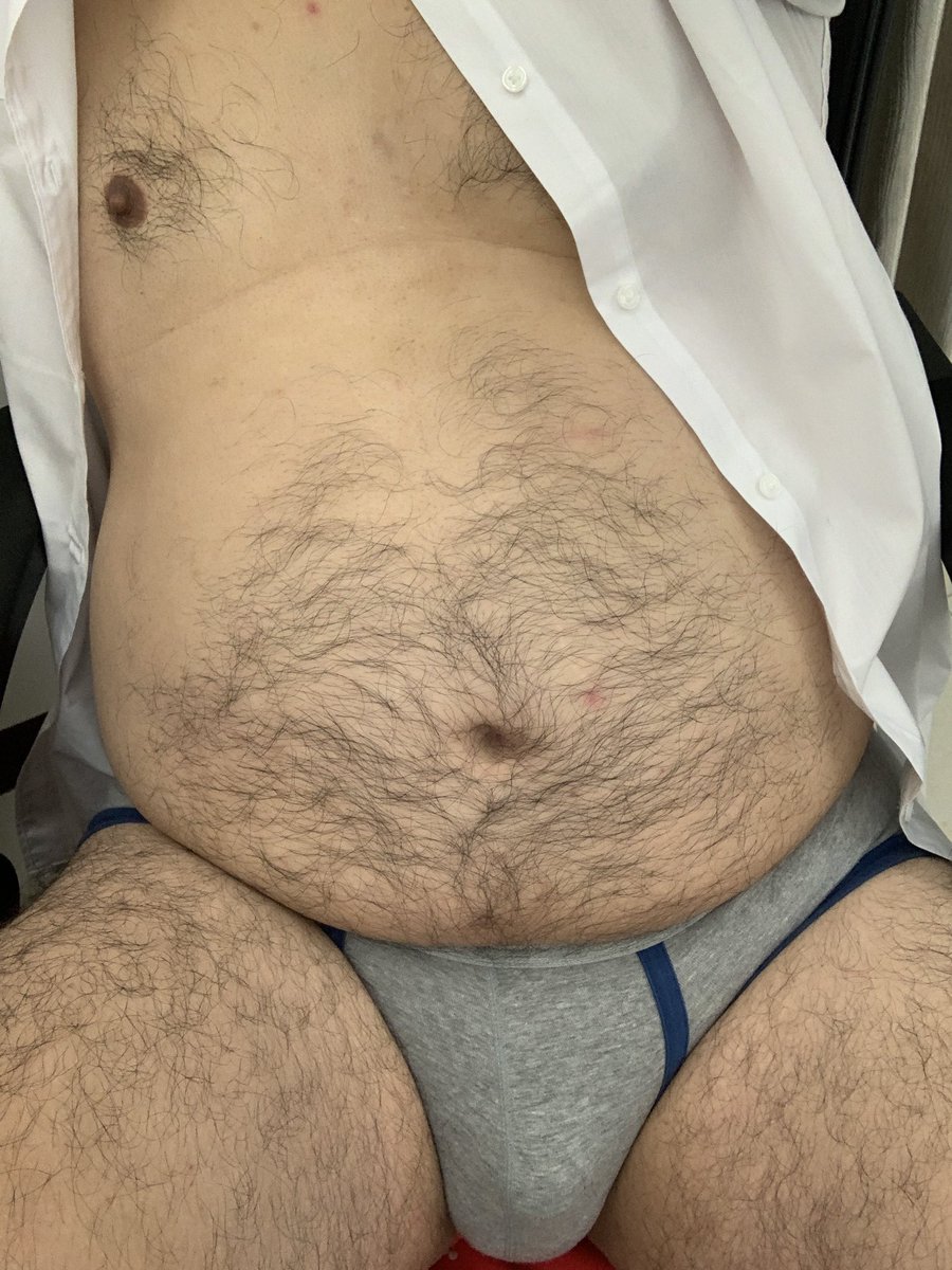 williambear0611's tweet photo. 襯衫的誘惑？ https://t.co/7uf0q9wOs9