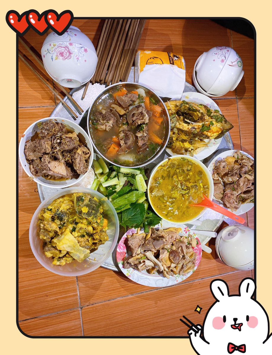 AllahArrin2354's tweet photo. Mâm cơm cuối tuần nhà Em Trang

Con cái, cháu, chắt quây quần bên mâm cơm cùng ông bà. 
Lưu lại khoảnh khắc gia đình bên nhau, chúc cho gia đình ta mỗi năm lại thêm thành viên :))) 

#giadinh https://t.co/rDEQZ0fRd7