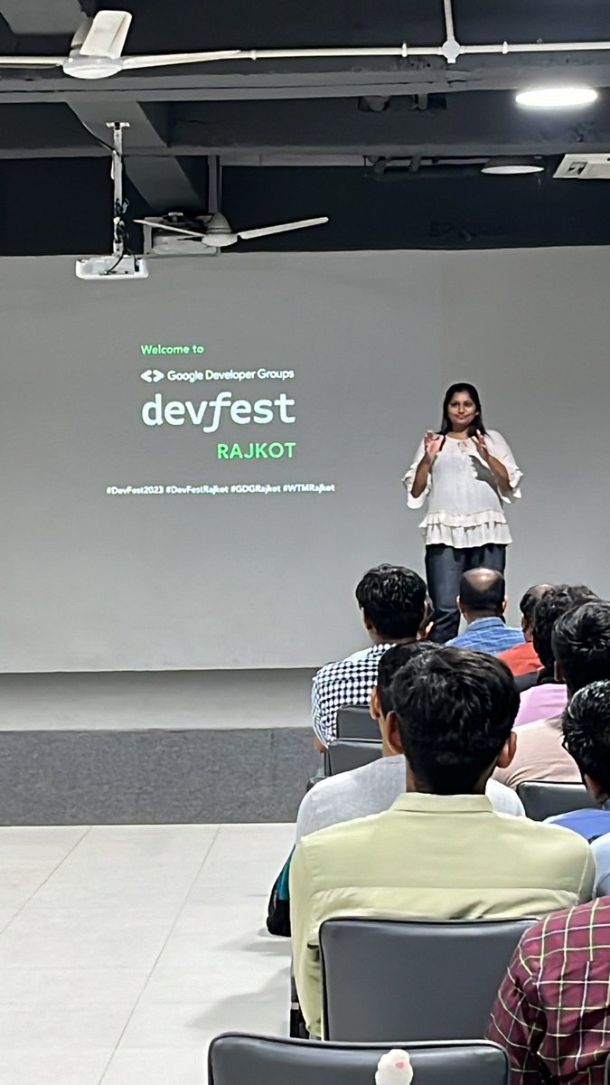 _sureshramani_'s tweet image. GDG DevFest Rajkot 2023
Keynote By @hello_eemii
@GDGRajkot
#DevFest2023 #DevFestRajkot #GDGRajkot #WTMRajkot