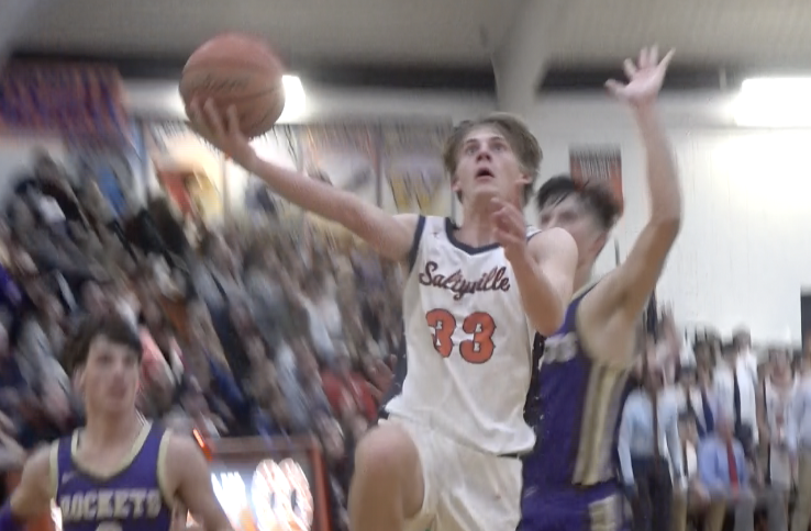 Channel1450com's tweet photo. Dodd Powers Pretzels To Gene Bergschneider Turkey Tourney Title   https://t.co/m11YaM3Saj https://t.co/37Vxwn7f4u