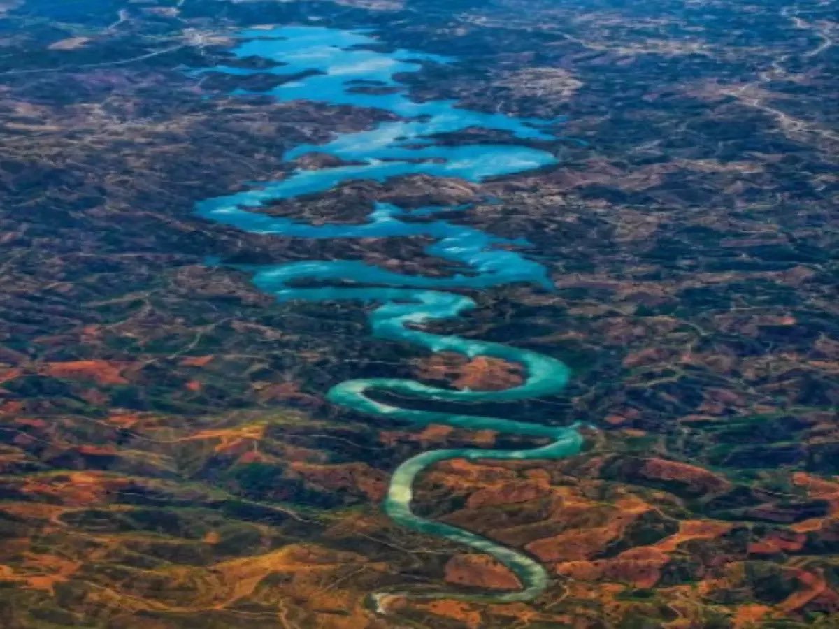 XquisiteNature's tweet photo. Arial view of the Blue Dragon River!
Odeleite River in Portugal looks like a ‘Blue Dragon’ from above.
#Nature #NatureBeauty #NatureLovers #ArialView #NaturePhotography #Portugal #BlueDragon https://t.co/LPkRnfoBOa