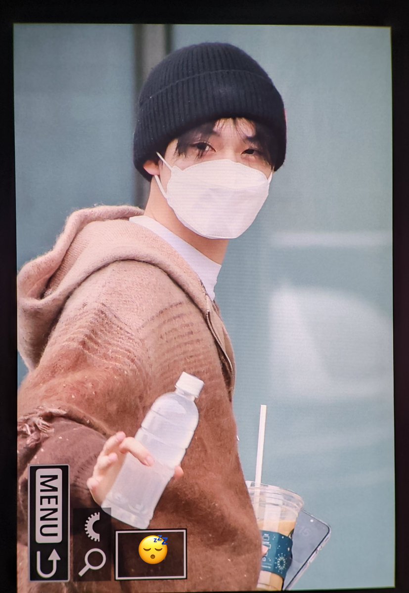 insomnia tweet media