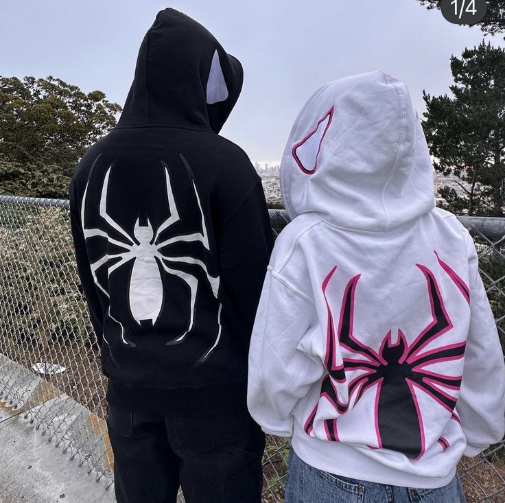 O6things's tweet photo. RECOMMEND, HOODIE COUPLE ON SHOPEE

— a thread https://t.co/vM29zDzLOu