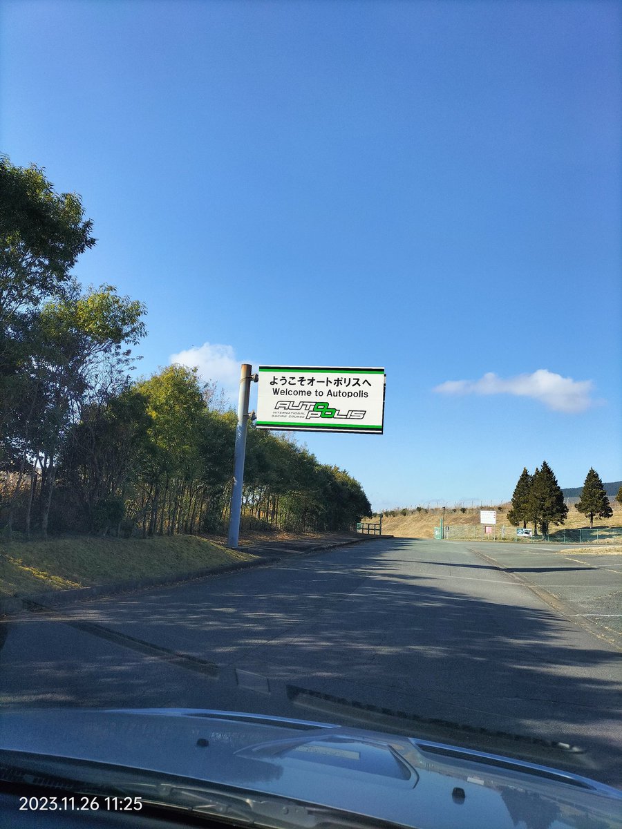 RETURN_HORNET's tweet image. #ギャランフォルティス
１年９ヶ月振り？
今から2度目のサーキット走行
タイムはともかく、無事に
帰れるように走ろう😅