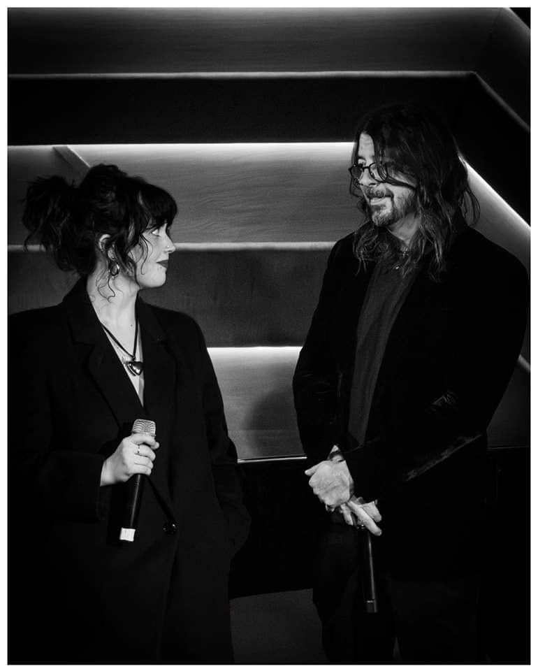 Violet Grohl y su señor padre ❤️ #Grohl