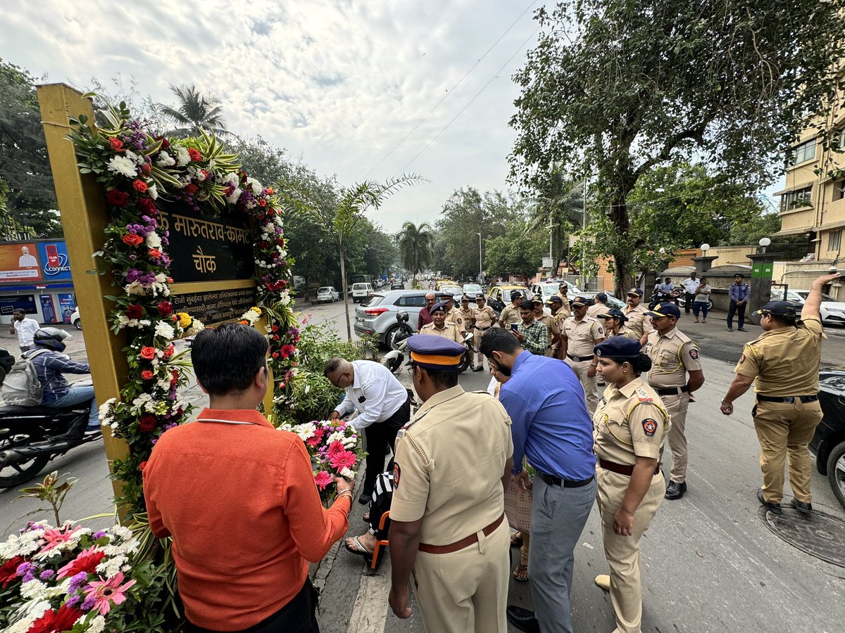 NepeanSeaRoad (@nepeansearoad) on Twitter photo Remembering Addl CP Ashok Kamte AC, a <a href="/MumbaiPolice/">मुंबई पोलीस - Mumbai Police</a> braveheart of the 26/11 Mumbai attacks. His ultimate sacrifice near Cama Hospital, and his posthumous Ashoka Chakra, remind us of the cost of peace and freedom. We honor his legacy today. #NeverForget Remembering Addl CP Ashok Kamte AC, a <a href="/MumbaiPolice/">मुंबई पोलीस - Mumbai Police</a> braveheart of the 26/11 Mumbai attacks. His ultimate sacrifice near Cama Hospital, and his posthumous Ashoka Chakra, remind us of the cost of peace and freedom. We honor his legacy today. #NeverForget