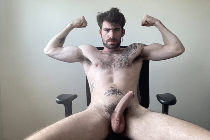 camboy ready https://t.co/nARoYqGD4j