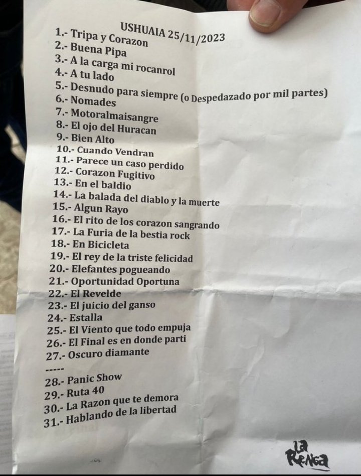Protoculturanet's tweet photo. Tremendaaaaa lista de La Renga en el fin del mundo...
.
 #larenga #lista #larengaenushuaia
#Ushuaia #banquete #LosMismosDeSiempre https://t.co/b8KXl9HrIy
