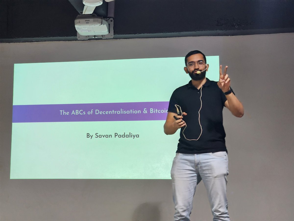 idestinytechlab's tweet image. The ABC of decentralisation & Bitcoin - Tech session by @padaliya_savan at @GDGRajkot
Refreshed with Clap Challenge by the Speaker..!
#GDGRajkot
#DevFest2023
#DevFestRajkot
#WTMRajkot