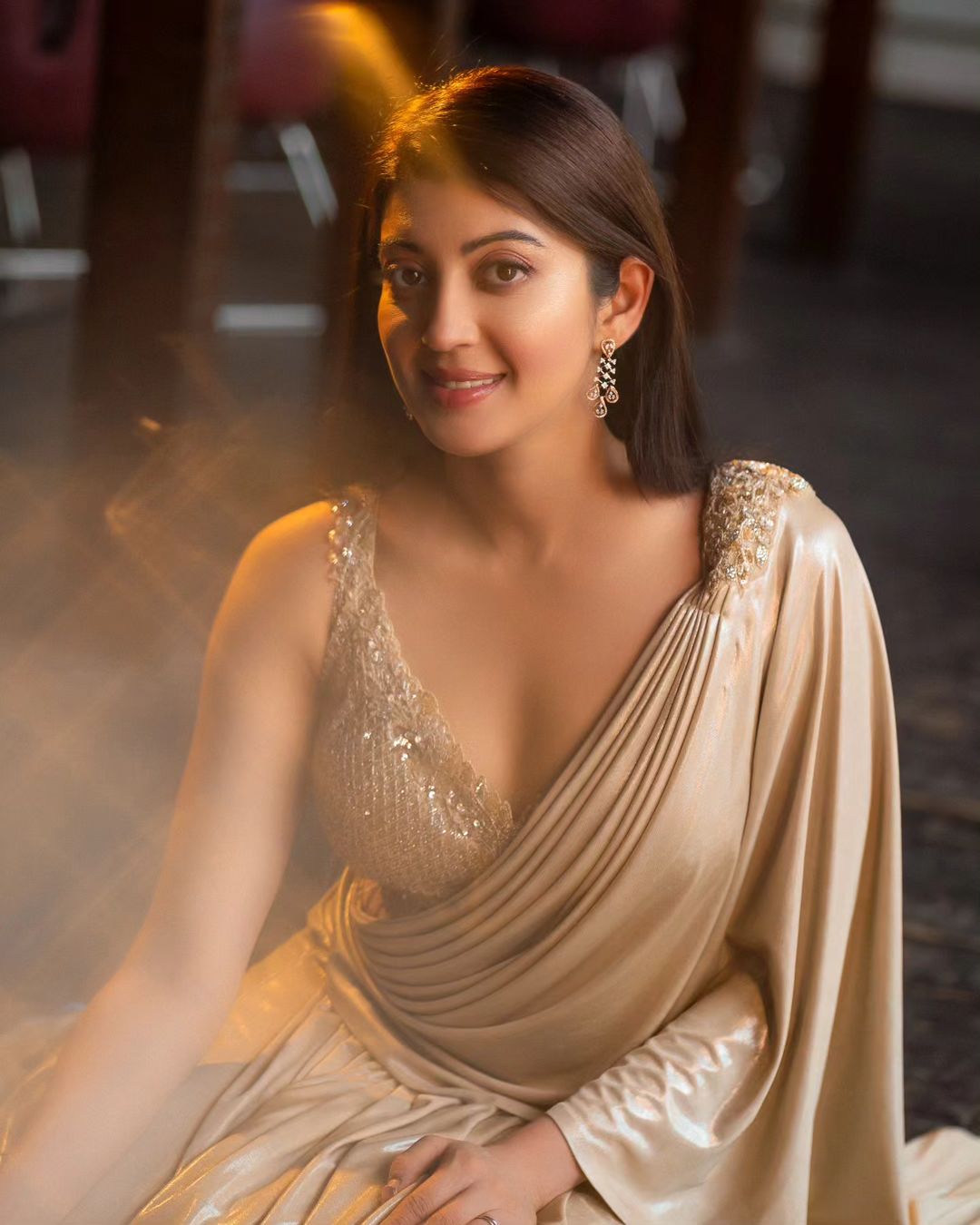 F_1hmbsWgAAoURU?format=jpg&name=large