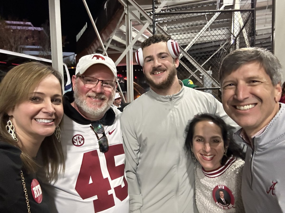 KariKampakis's tweet photo. What a game! Roll Tide!! #IronBowl https://t.co/LvHF7k6OsM