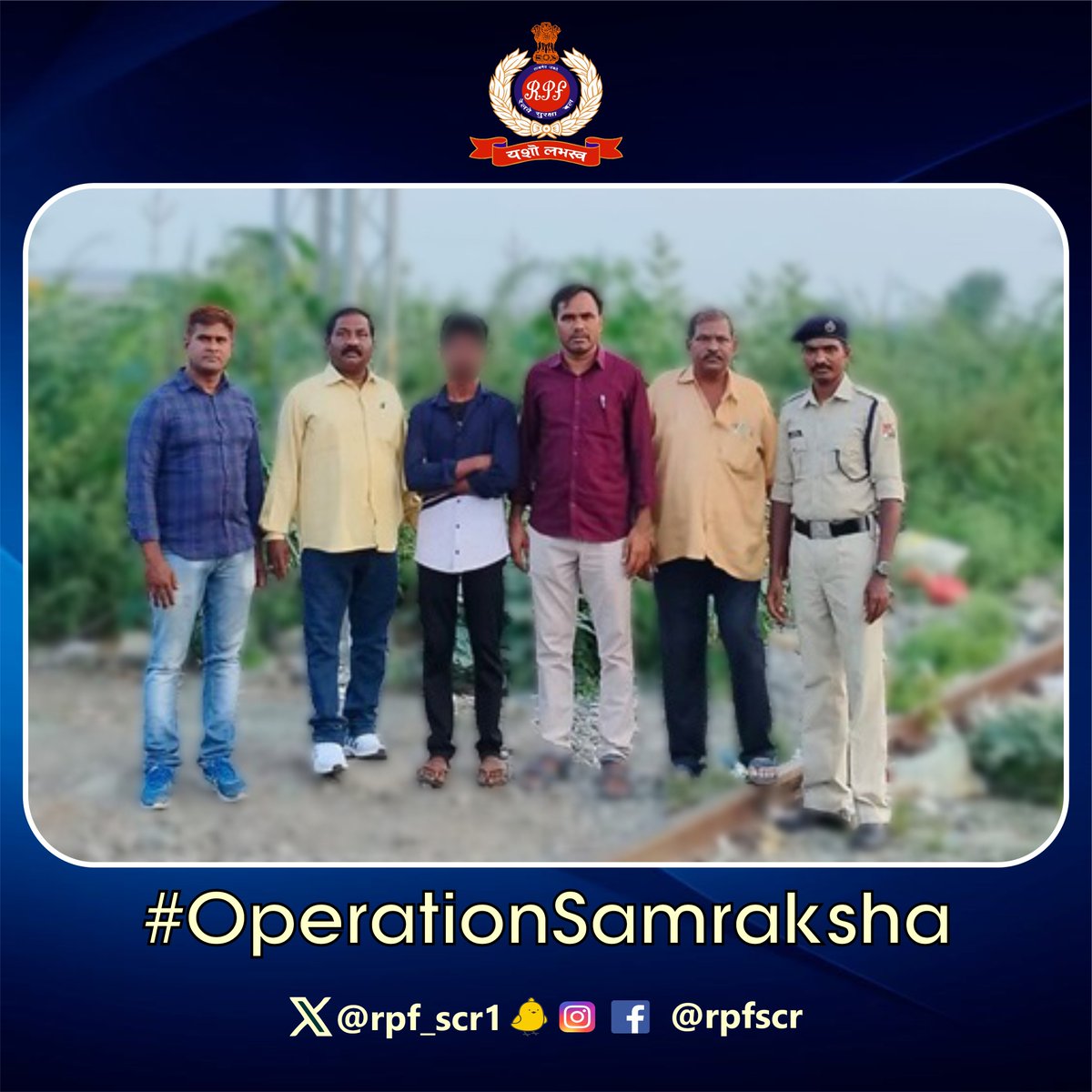 rpf_scr1's tweet photo. In a commendable joint effort, #RPF #Mahabubnagar, alongside perceptive detectives, apprehended 01 linked to the distressing occurrences of stone-pelting in 3 separate incidents. #OperationSamraksha continues its mission.
@RPF_INDIA @RailMinIndia @SCRailwayIndia @rpfscrhyb https://t.co/vc30SYaFMc
