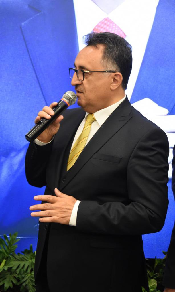 ToggSerdal's tweet photo. YENİ ZAFERLERE
Yaşamaz ölümü göze almayan
Zafer göz yummadan koşana gider

Kazanmak istersen sen de zaferi
Gürleyen sesinle doldur gökleri

Zafer dedikleri kahraman peri
Susandan kaçar da coşana gider
@av_hasanteke27 
@erkankandemir 
@aliihsanyavuz54 
@yzyilmaz55 
@celalgormez27 https://t.co/eVeQf1bAGQ