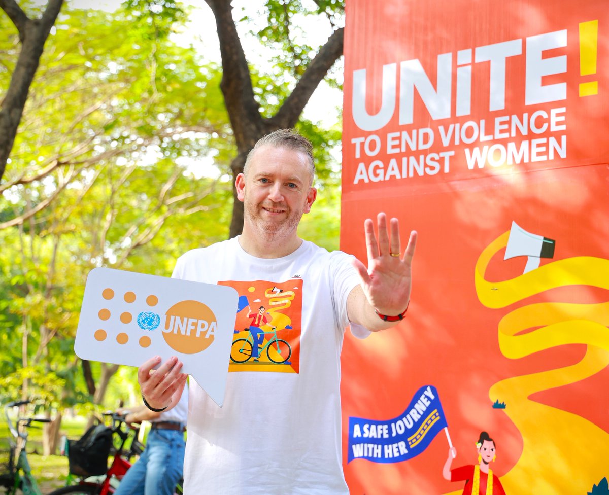 As we start the #16days of activism against #genderbasedviolence, I renew my commitment to ensuring our continued work across #AsiaPacific so that every woman & girl is treated with respect, equality & dignity.

#NoExcuse
#EndViolenceAgainstWomen
#RespectAndEmpower
#GlobalGoals