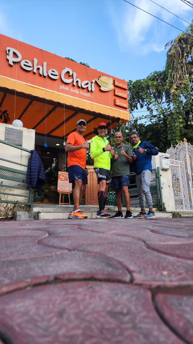 ArunPositivity's tweet photo. Group run with #JaipurRunners #RangoliRunners of 16km #sundayvibes #weekend #Jaipur #Fit #Fitness #HealthyLifestyle #Runner #Run #Gratitude #GoodMorning n have a great day #DogLover #PetLover #Happy #Grateful #Positivity https://t.co/1t6nek80Lf