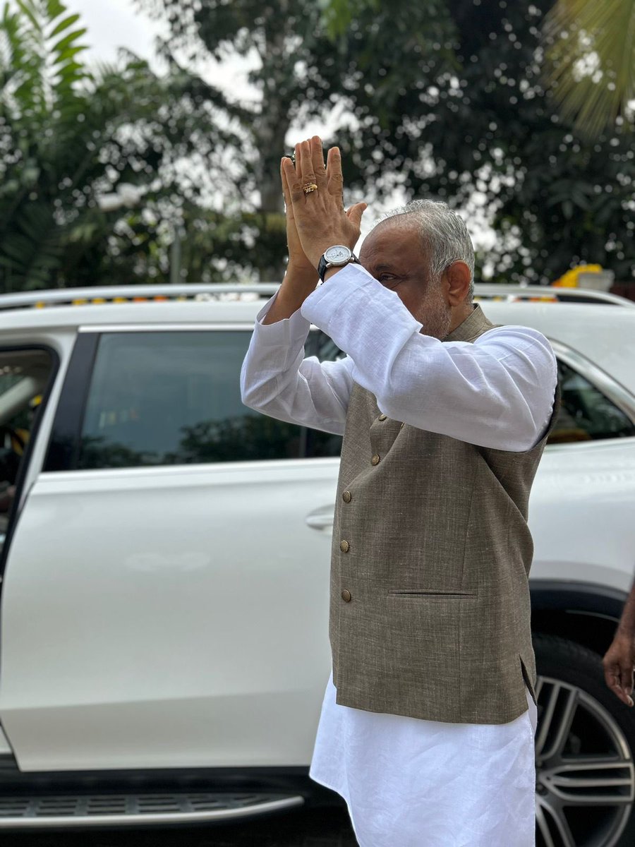 Heartfulness (@heartfulness) on Twitter photo Global Guide <a href="/kamleshdaaji/">Daaji - Kamlesh Patel</a> is eagerly waiting to welcome Hon’ble PM <a href="/narendramodi/">Narendra Modi</a> Ji at <a href="/kanhashantivan/">Kanha Shanti Vanam</a>, the HQ of <a href="/heartfulness/">Heartfulness</a>. Modi ji will be with us shortly. Catch us live on YouTube: youtube.com/watch?v=-HFhAy…
<a href="/PMOIndia/">PMO India</a> #PMwithDaaji #ModijiwithDaaji Global Guide <a href="/kamleshdaaji/">Daaji - Kamlesh Patel</a> is eagerly waiting to welcome Hon’ble PM <a href="/narendramodi/">Narendra Modi</a> Ji at <a href="/kanhashantivan/">Kanha Shanti Vanam</a>, the HQ of <a href="/heartfulness/">Heartfulness</a>. Modi ji will be with us shortly. Catch us live on YouTube: youtube.com/watch?v=-HFhAy…
<a href="/PMOIndia/">PMO India</a> #PMwithDaaji #ModijiwithDaaji