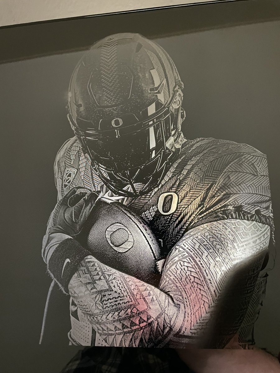 Big Nick Energy (@tehnick) on Twitter photo I think I had it all wrong, and that the player in this is <a href="/Faoliu_10/">Austin Faoliu</a> but either way this is one of the sickest things I've made. #GoDucks I think I had it all wrong, and that the player in this is <a href="/Faoliu_10/">Austin Faoliu</a> but either way this is one of the sickest things I've made. #GoDucks