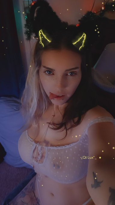 Cum play I'm live https://t.co/om35ETkHt8 https://t.co/jBTIKUi0oE<a href="/tag/fuck"class="tags"><span>#fuck</span></a><a href="/tag/alines"class="tags"><span>#alines</span></a>