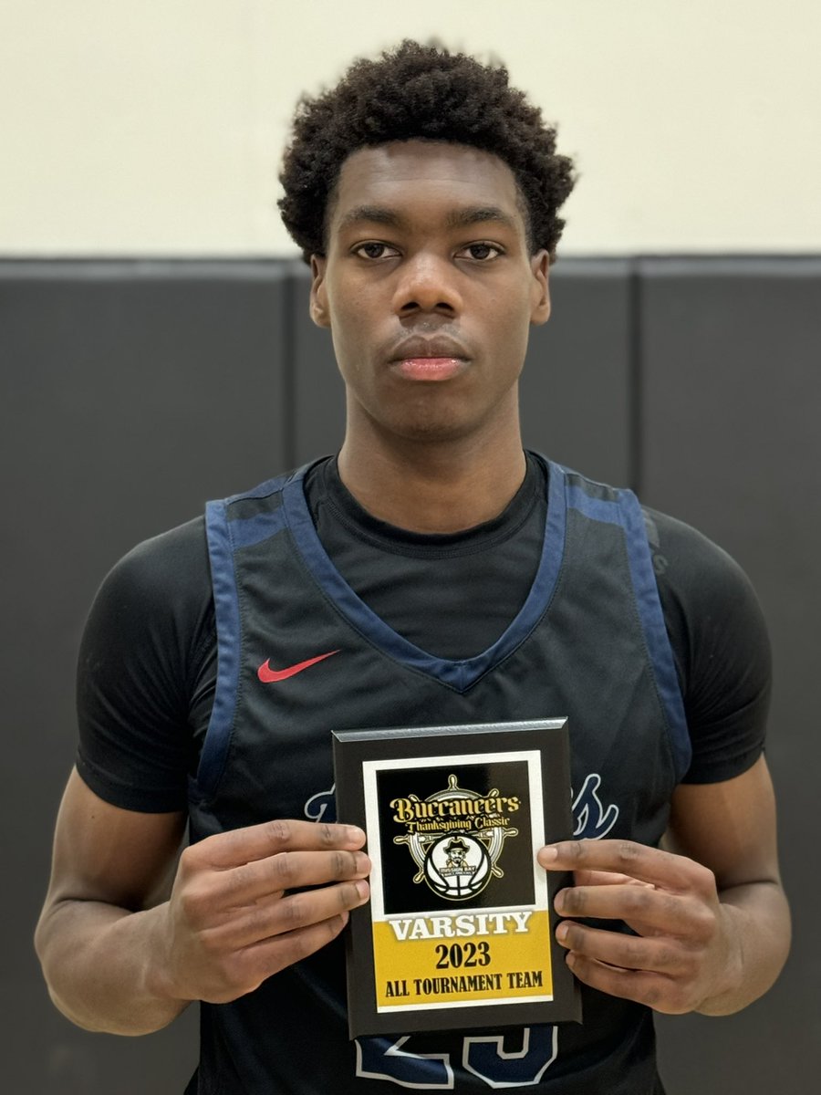 Final, Bucs Thanksgiving Classic: 

(2) Montgomery 54, La Jolla Country Day 32 

Aztecs pound the Torreys in the 2nd half to comfortably win the tournament crown 

Tourney MVP: 2025 F JJ Sanchez
All-Tourney: 2025 W Devin Hamilton