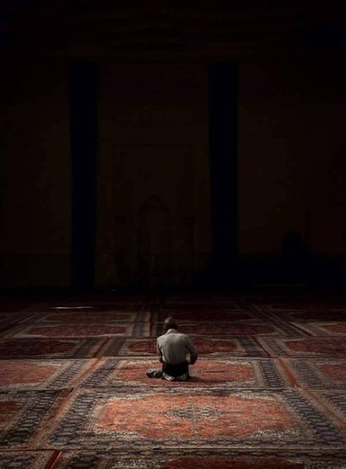 Ayet1Hadis's tweet photo. “...Cahillerden olmaktan Allah’a sığınırım.”

Bakara, 67 https://t.co/SUjcD2etoO
